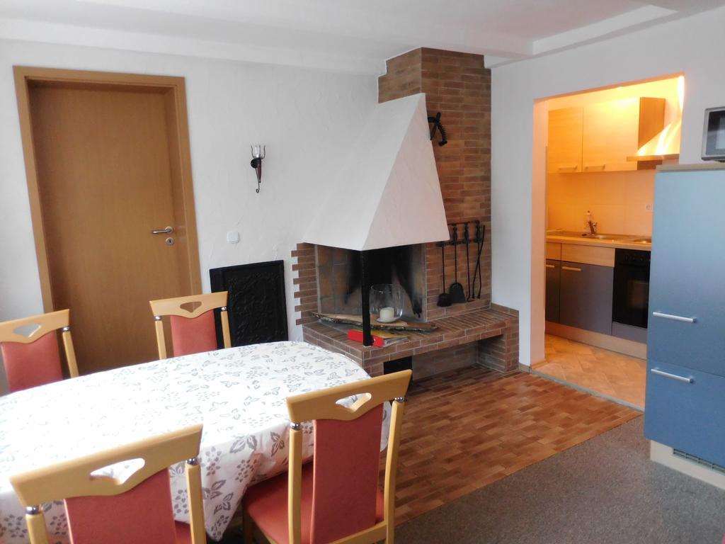 Ferienbauernhof Familie Stratmann Apartment Еслохе Стая снимка