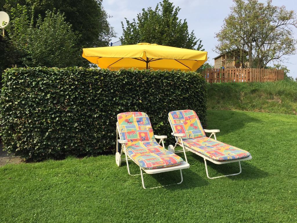 Ferienbauernhof Familie Stratmann Apartment Еслохе Екстериор снимка