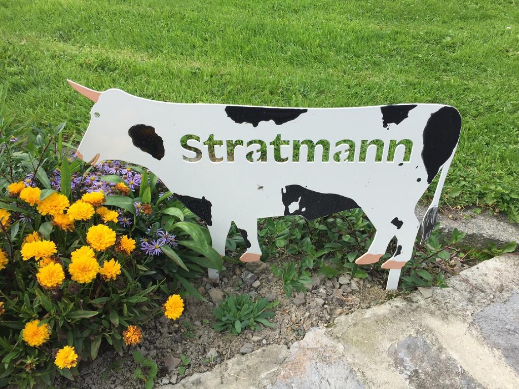 Ferienbauernhof Familie Stratmann Apartment Еслохе Екстериор снимка